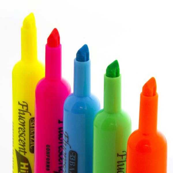 Yellow Desk Style Fluorescent Highlighters (3/Pack)