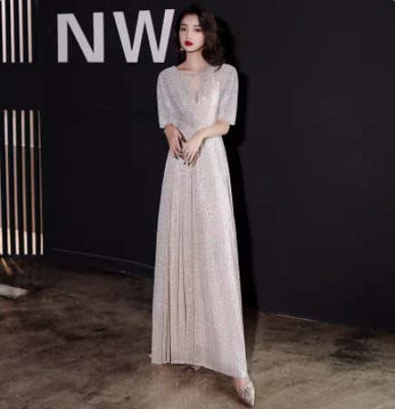 Elegant Evening Dress for Ladies' Party Wear