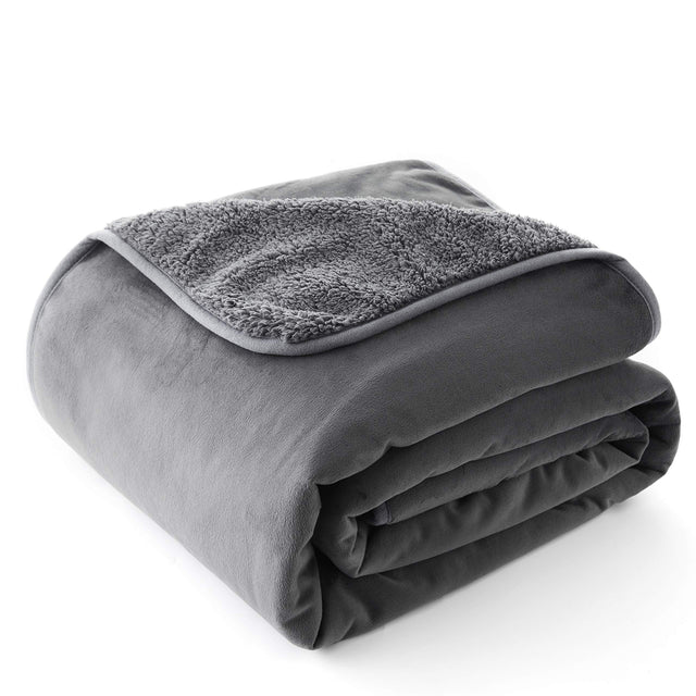 CHEE RAY Waterproof Dog Blanket 38 x 29 in Soft Pet Pee Proof