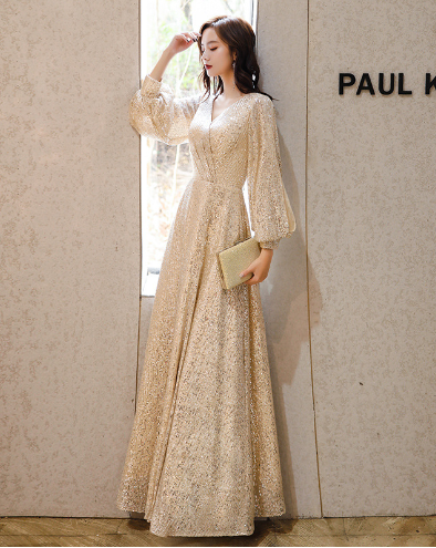 Elegant Evening Dress for Ladies' Party Wear